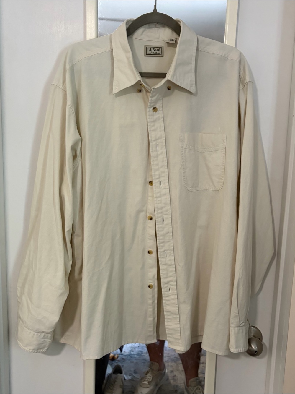 L.L.Bean Classic Cotton Button-Down Shirt in Cream XL